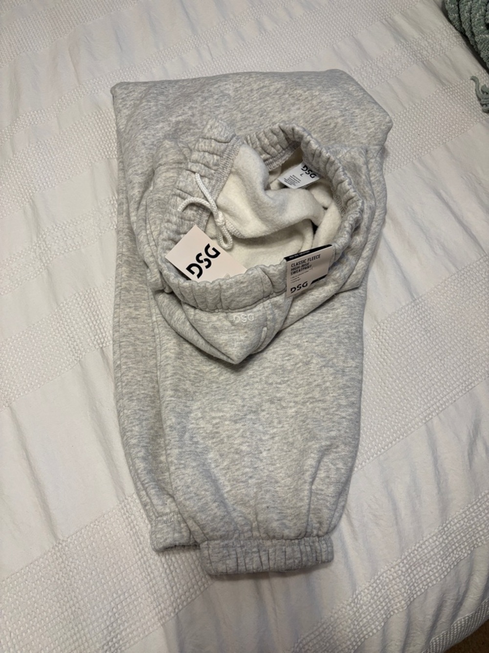 DSG Light Heather Gray Women's Fleece Jogger Sweatpants